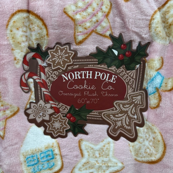 North Pole Cookie Co Gingerbread Sugar Cookie Oversized Christmas Throw Blanket - Picture 2 of 5